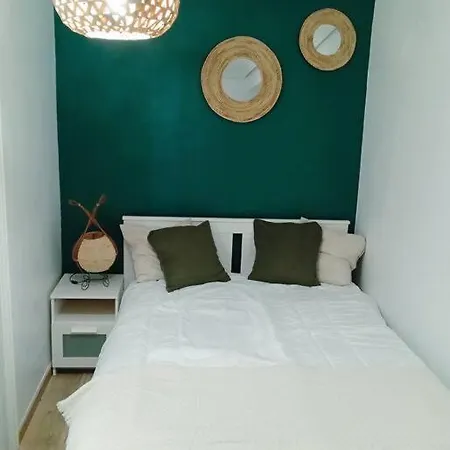 Muy Bonito Piso En Cristianos Centro 洛斯克里斯蒂亚诺斯