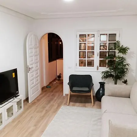 Muy Bonito Piso En Cristianos Centro Appartamento *
