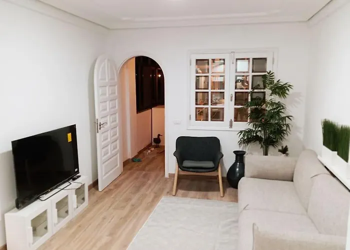 Muy Bonito Piso En Cristianos Centro Appartamento *